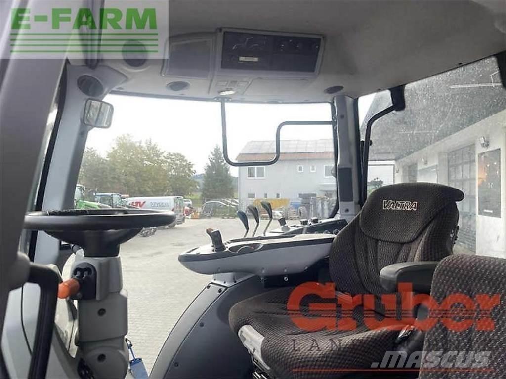 Valtra g 105 v 1b9 Tractors