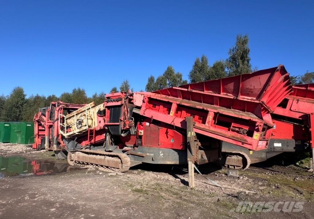 Terex Finlay 883 Screeners