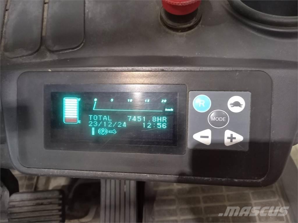  EP18CPNT Electric forklift trucks