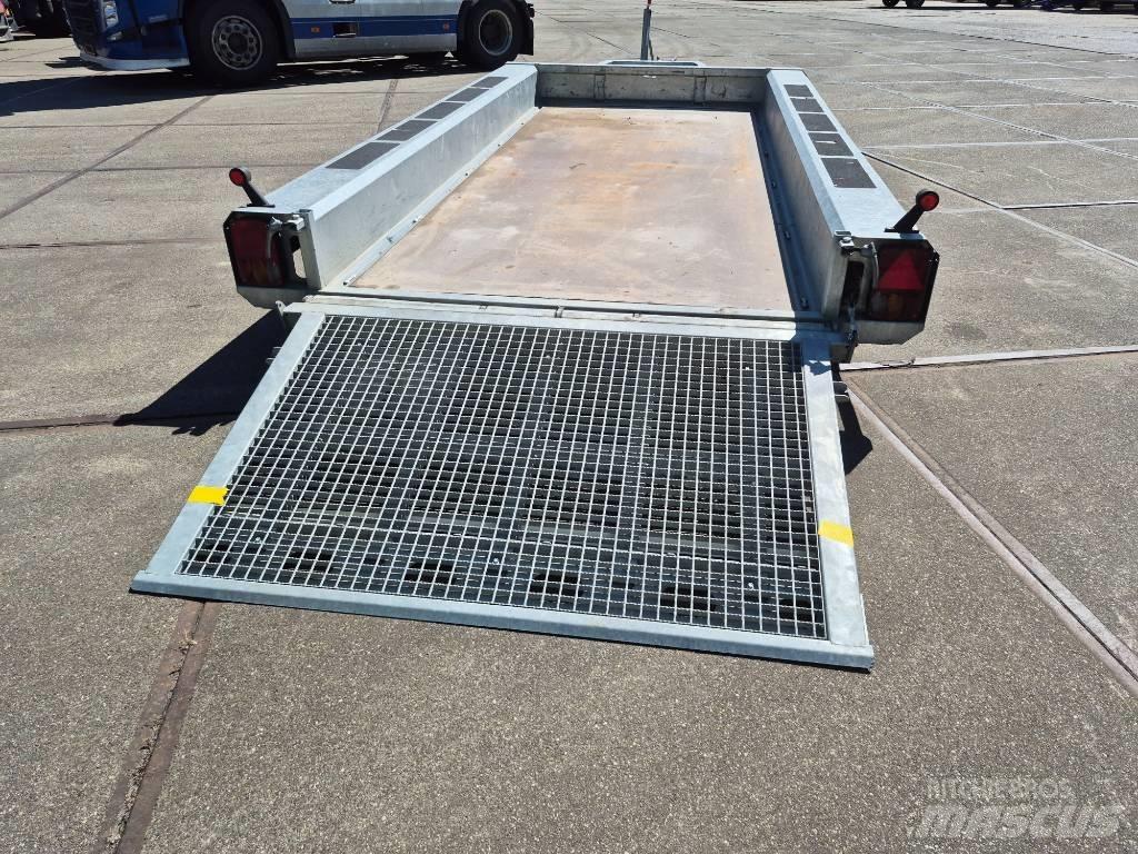  Proline  P 302 Vehicle transport trailers