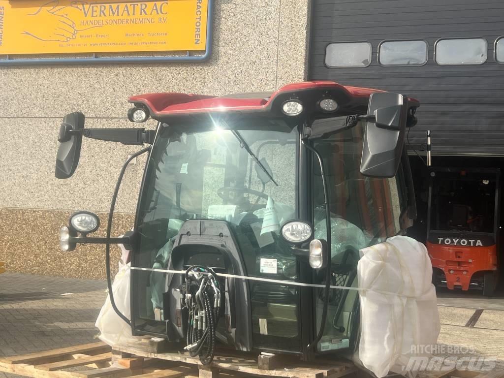 CASE MAXXUM / PUMA Cabins and interior
