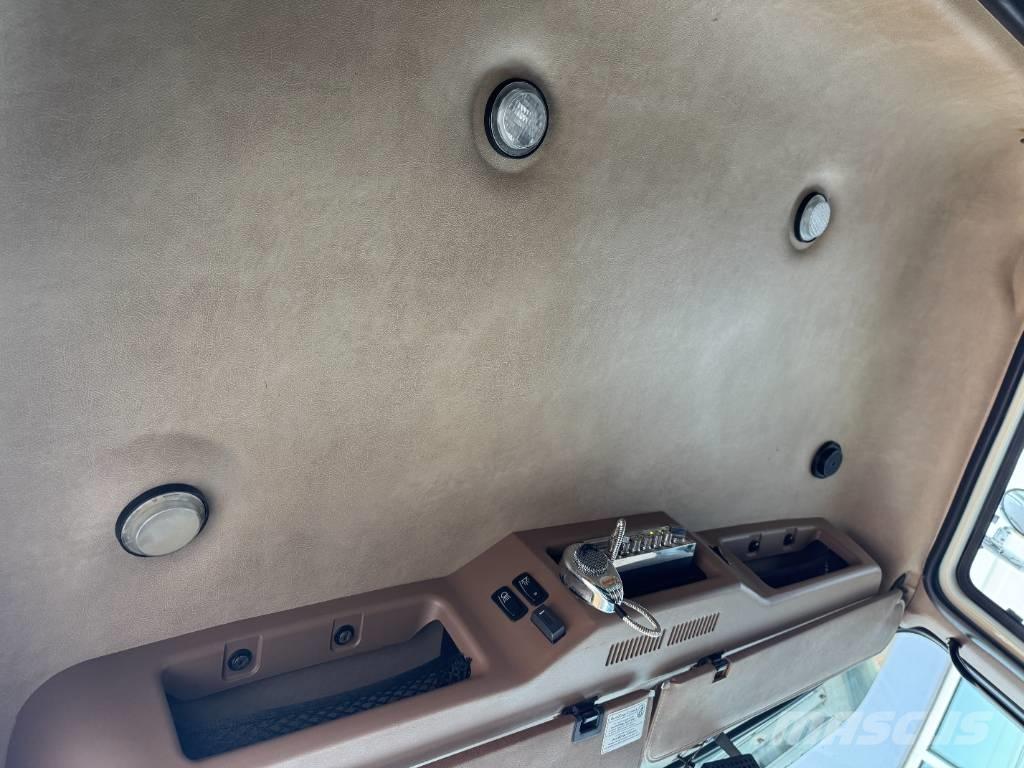 Mack GU713 Tipper trucks