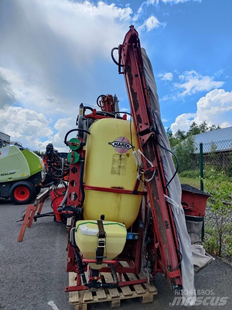Hardi Master Twin Mounted sprayers