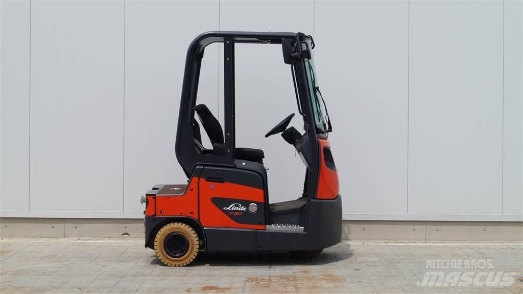 Linde P80 Towing trucks