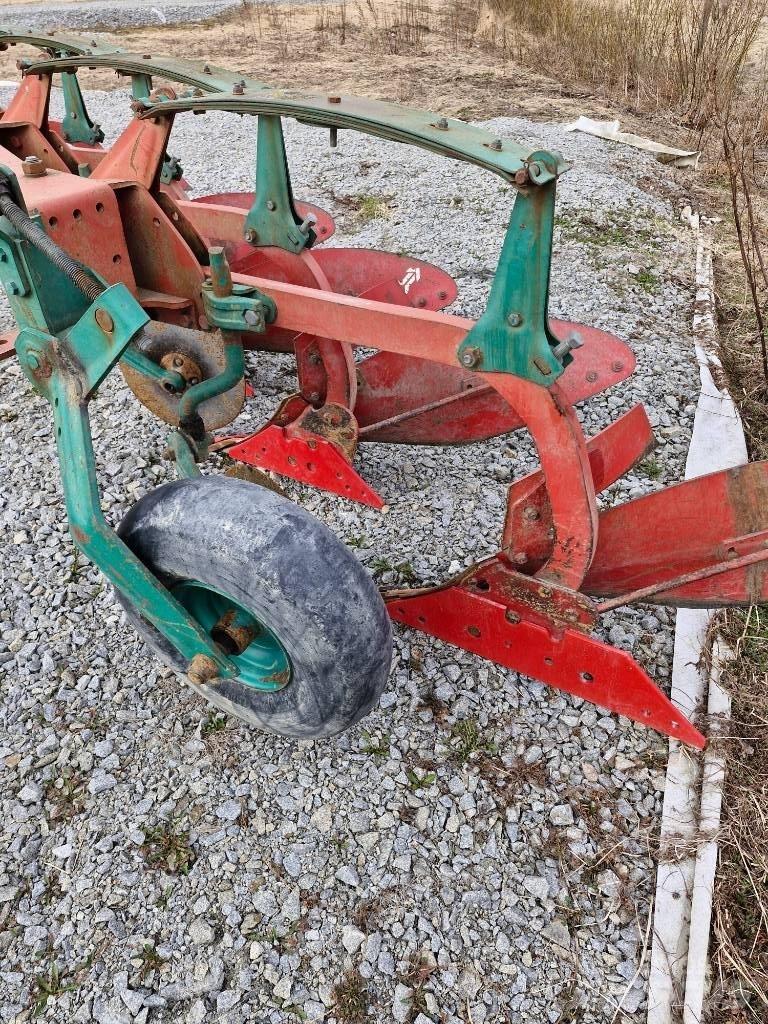 Kverneland ab85-4 Conventional ploughs