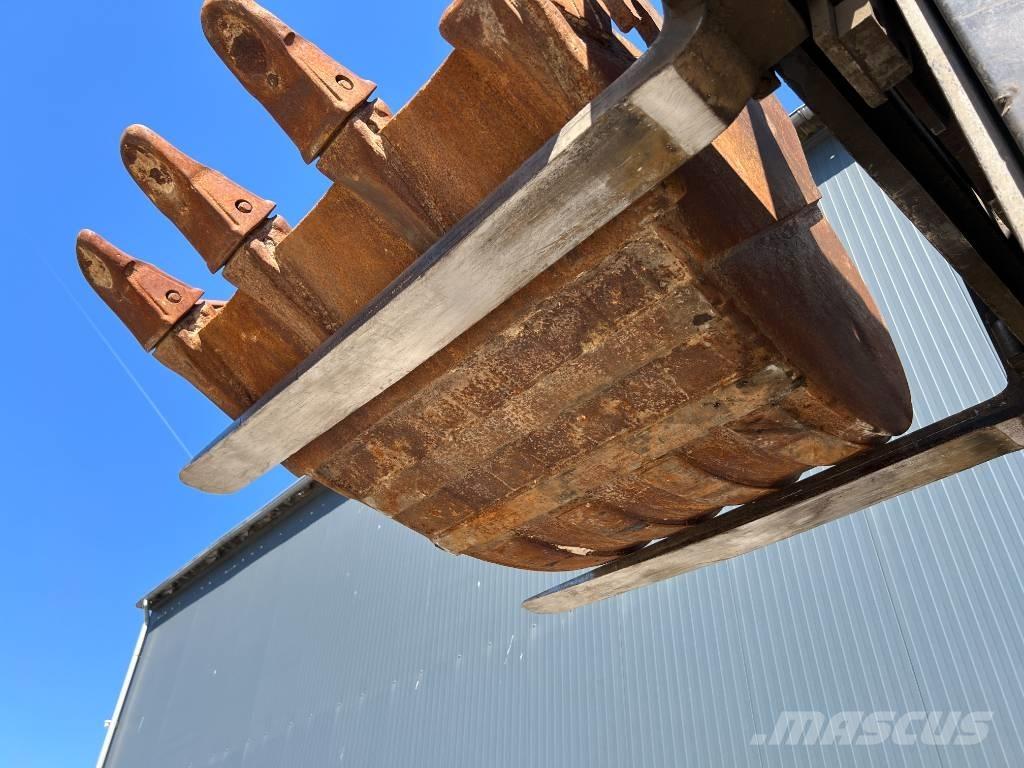 Verachterd CW45S Buckets