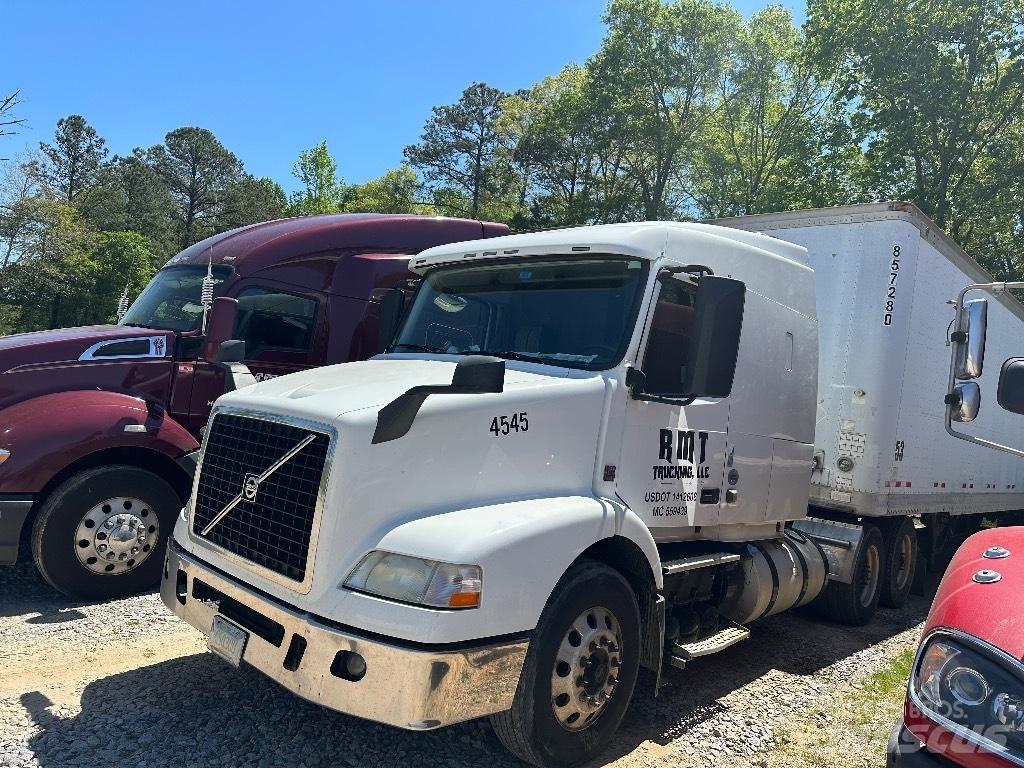 Volvo D11 Box body trucks