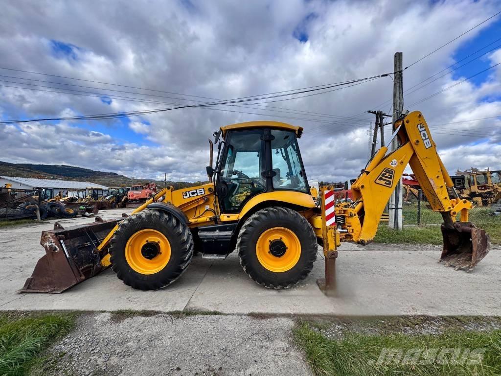 JCB 4 CX Backhoe loaders