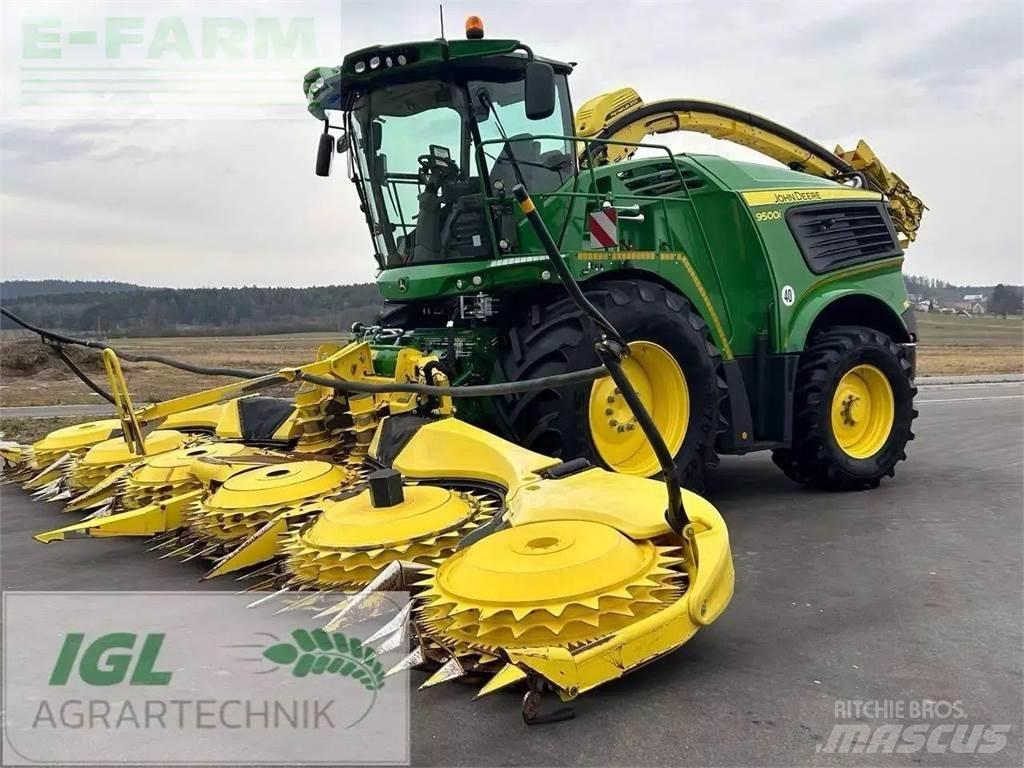 John Deere 9500i Self-propelled foragers