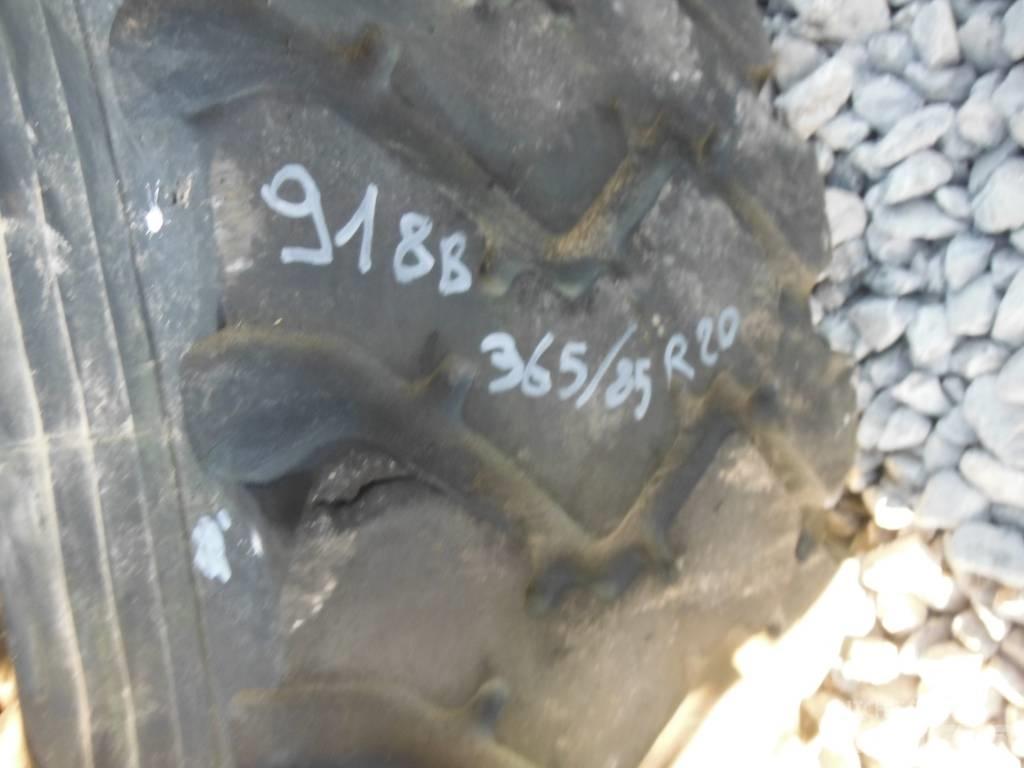 Michelin 365/85R20 Tyres, wheels and rims