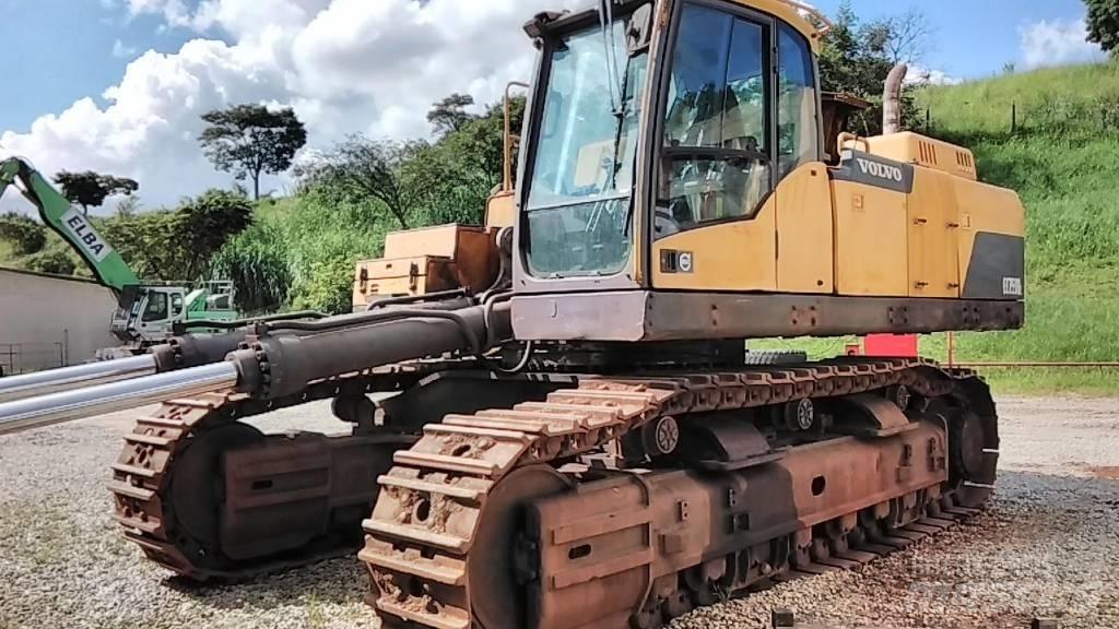 Volvo EC750D Crawler excavators