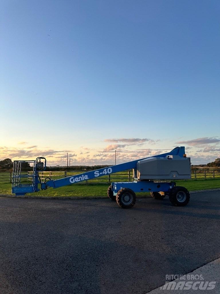 Genie S 40 Telescopic boom lifts