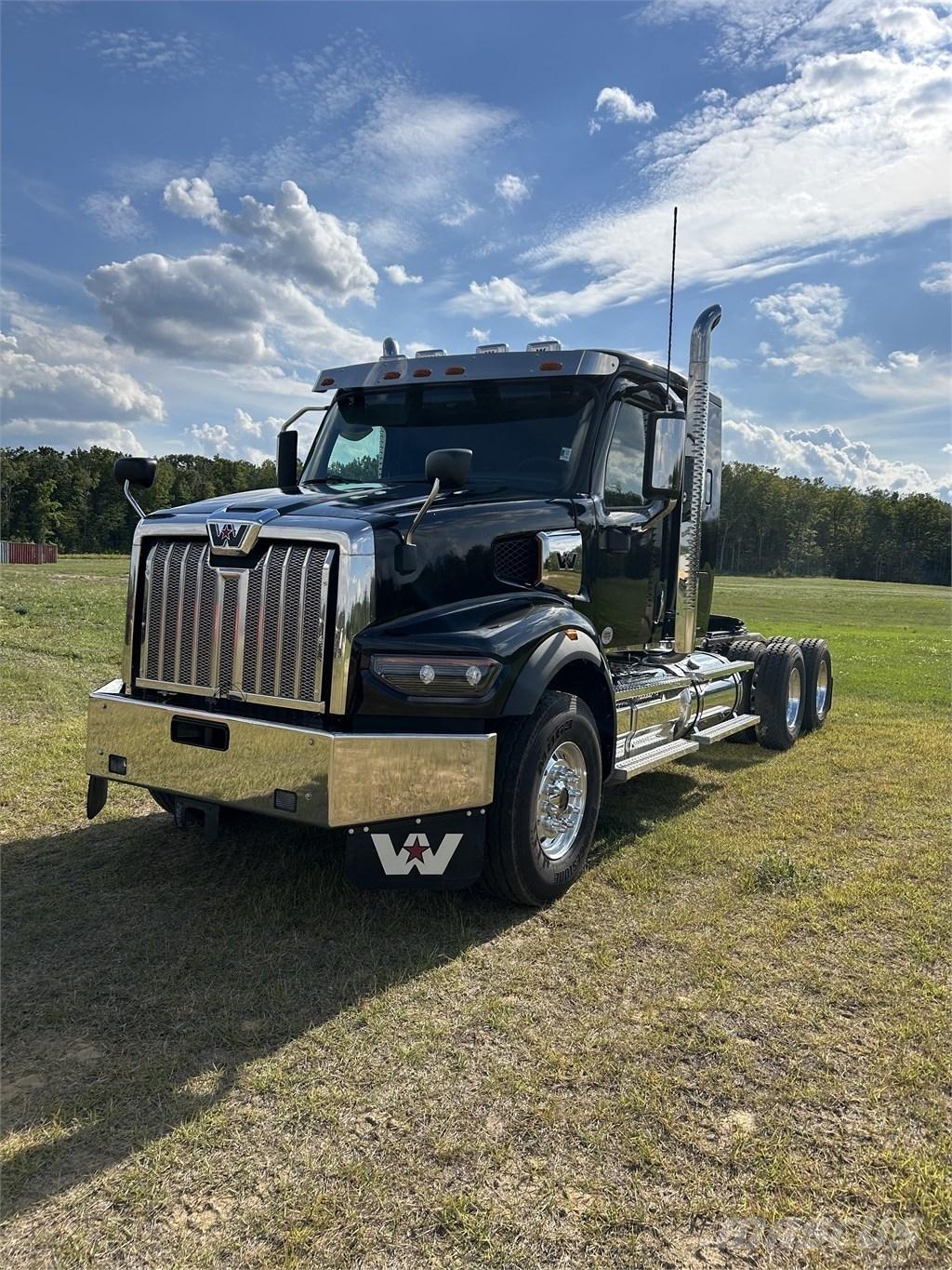 Western Star 49 X Tractor Units