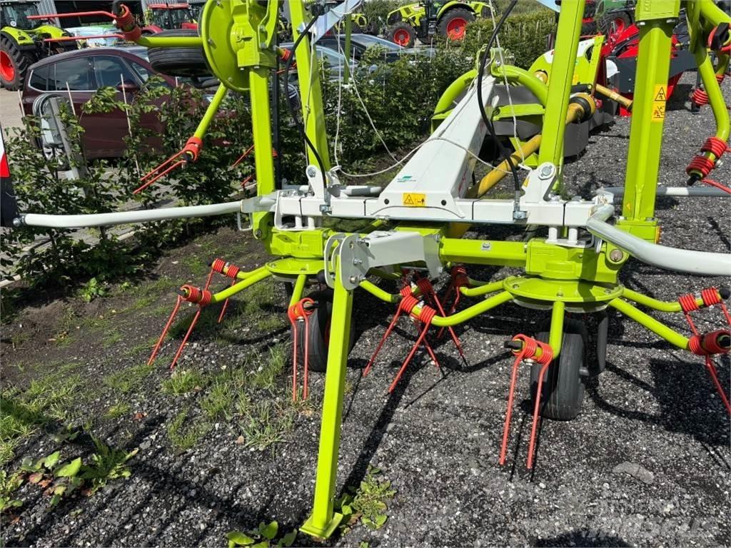 CLAAS Volto 700 Rakes and tedders