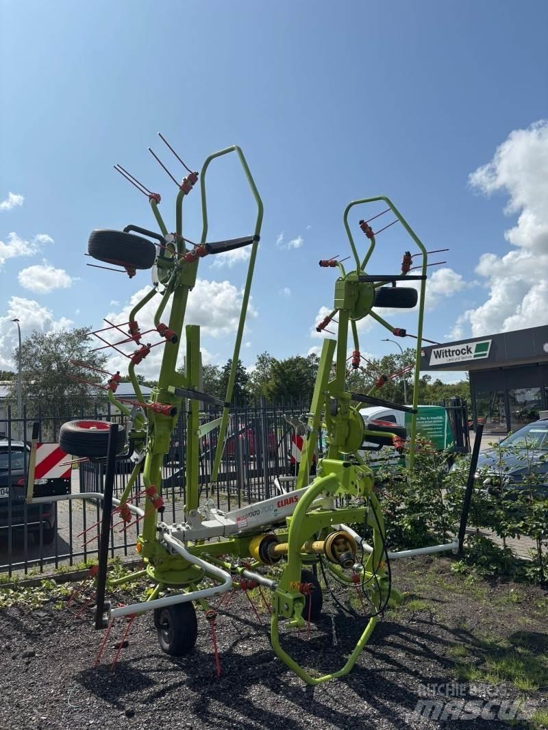 CLAAS Volto 700 Rakes and tedders