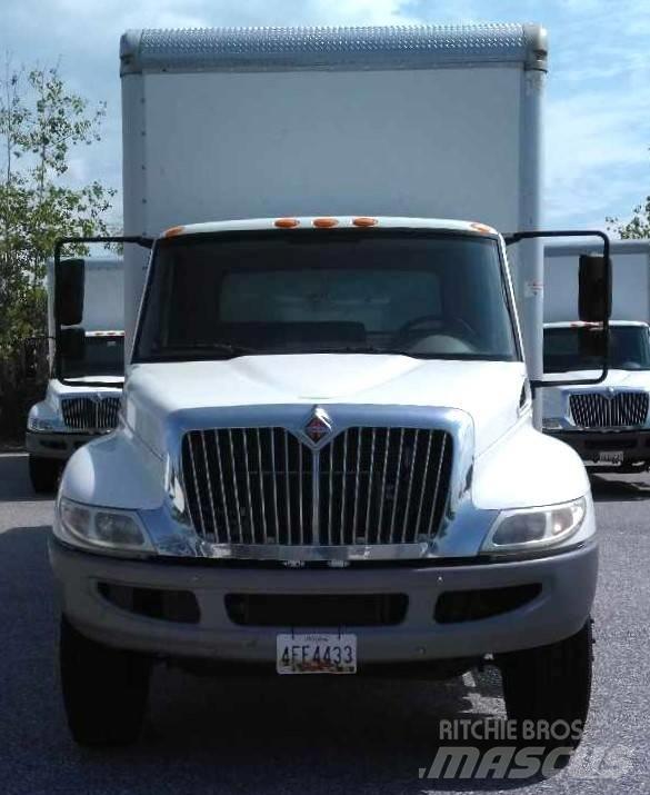 International 43CA Box body trucks