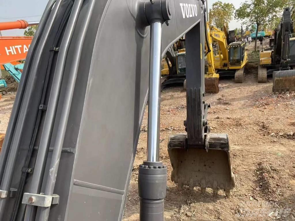 Volvo EC 250 D L Crawler excavators