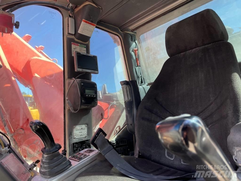 Sandvik DI 600 Surface drill rigs