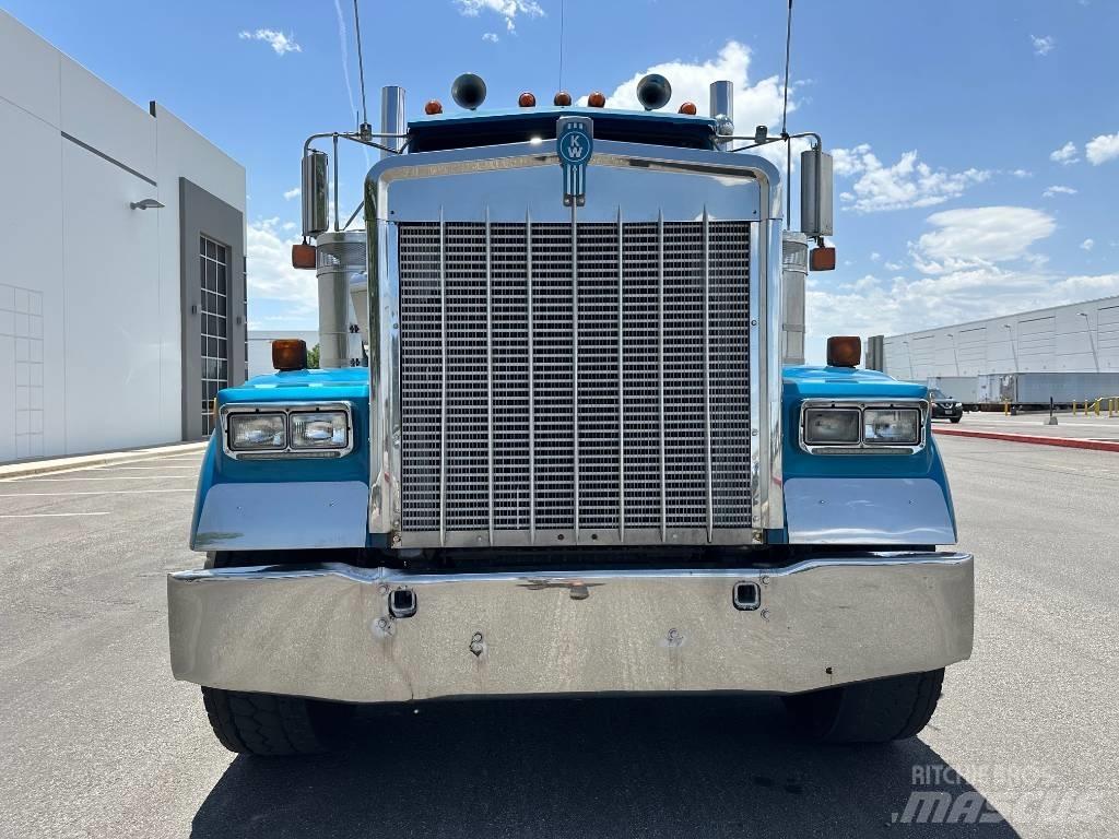 Kenworth W 900 Tractor Units