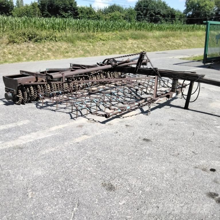  FERJU TRAINÉ Other tillage machines and accessories