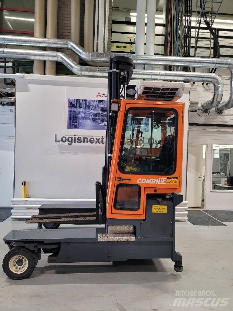 Combilift C 4000 4-way reach trucks