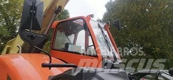 JLG 4017 RS Cabins and interior