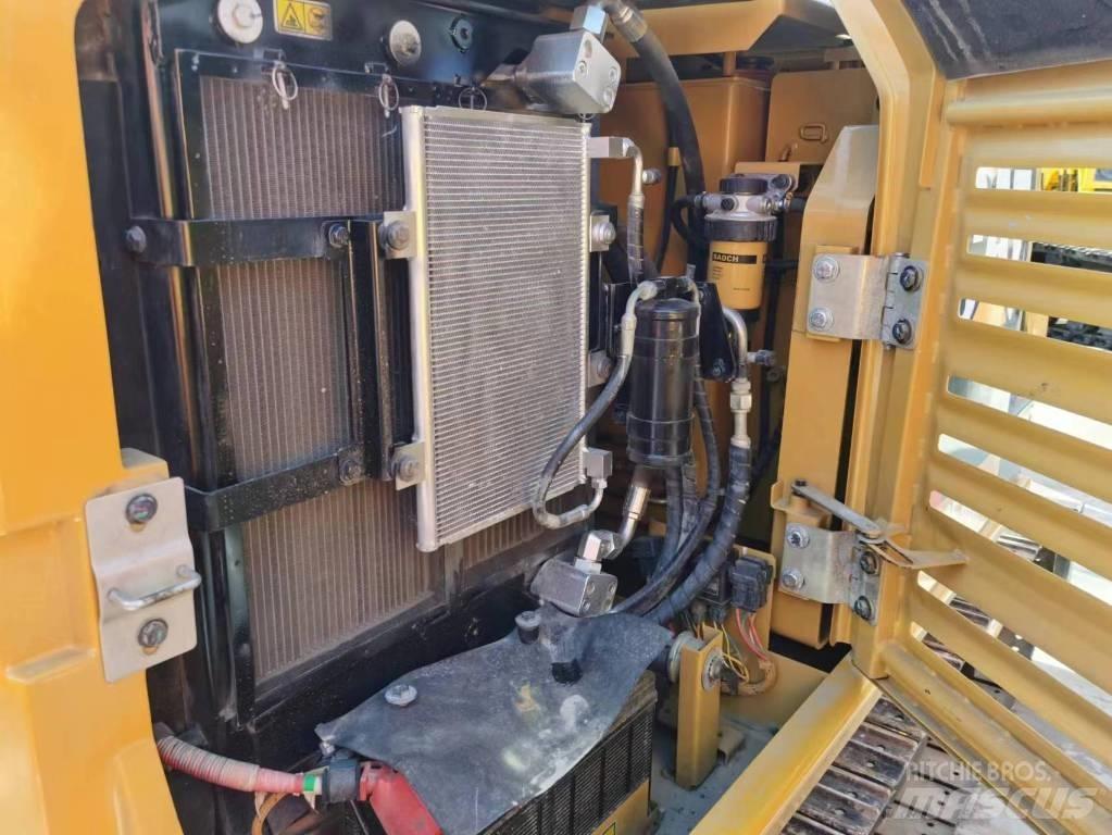 CAT 305.5E2 Crawler excavators