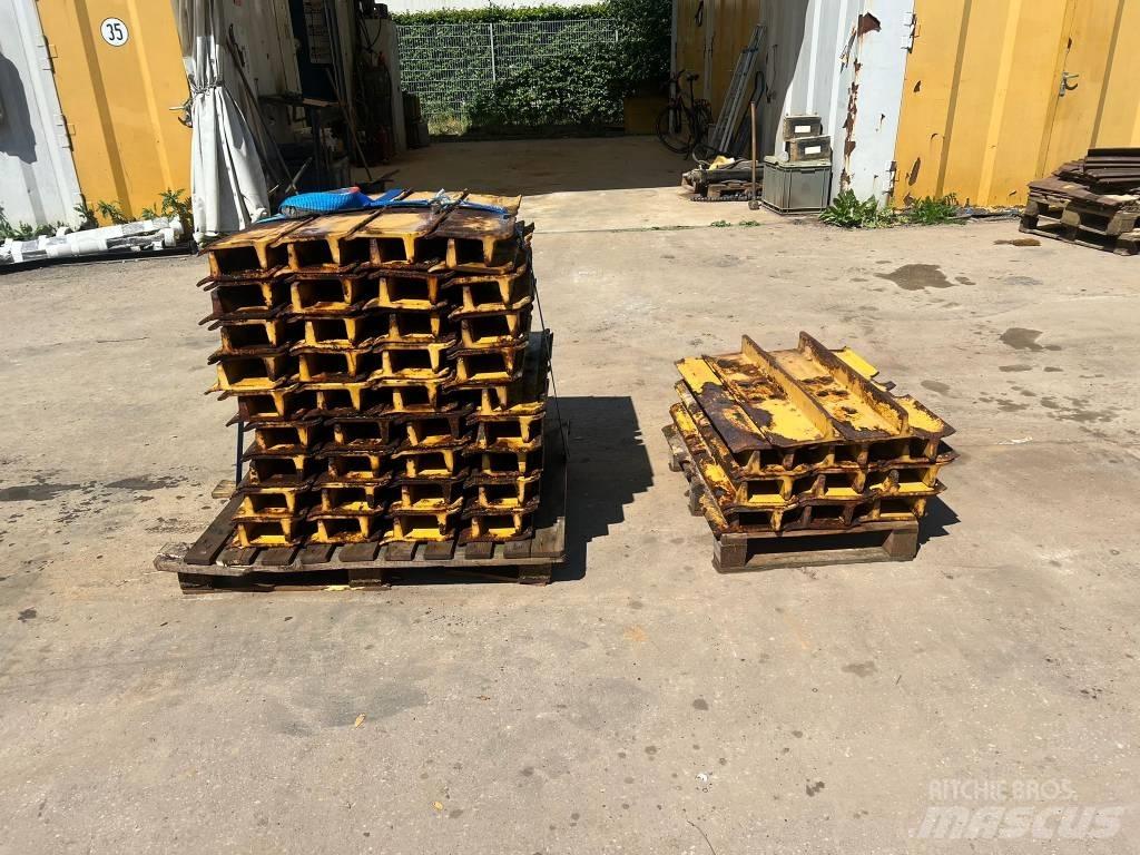 CAT D 6 Tracks, chains and undercarriage