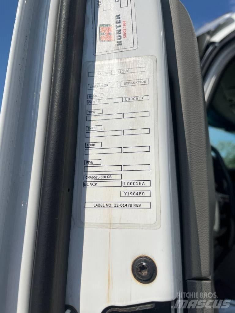 Peterbilt 579 Tractor Units