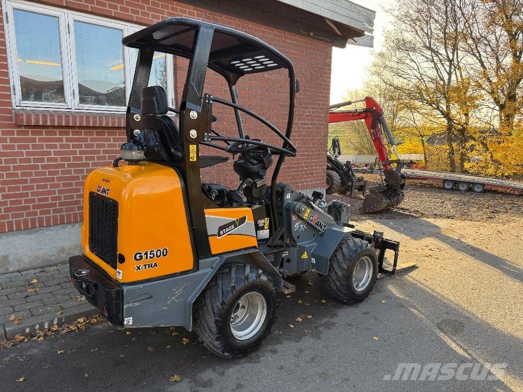 GiANT G 1500 X-tra Mini loaders