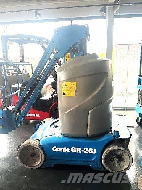 Genie GR 26 J Vertical mast lifts