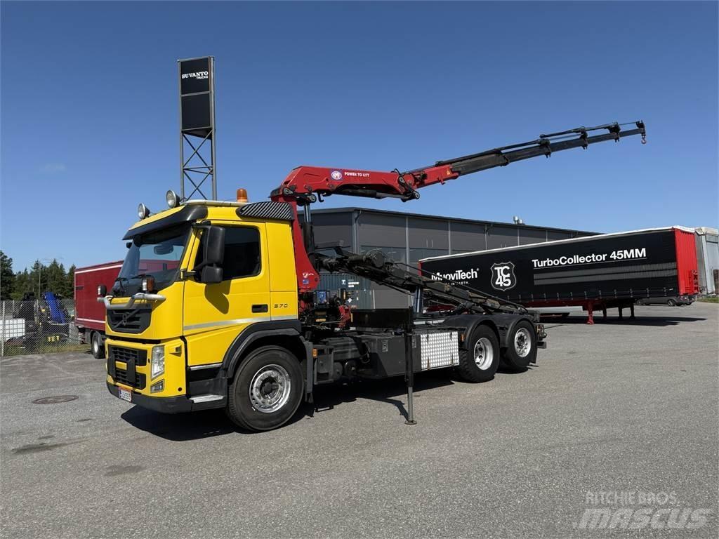 Volvo FM370 6X2 Crane trucks