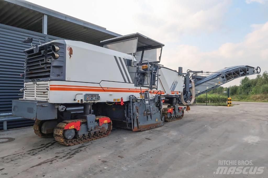 Wirtgen W250 Asphalt cold milling machines
