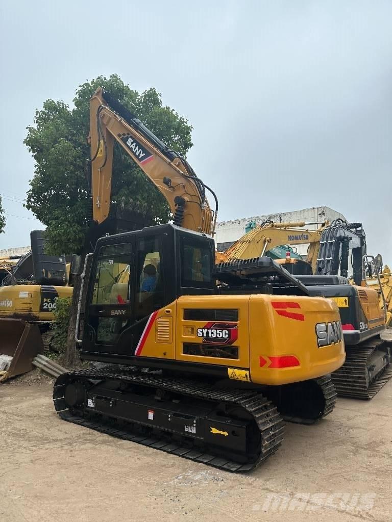 Sany SY 135 C Midi excavators  7t - 12t