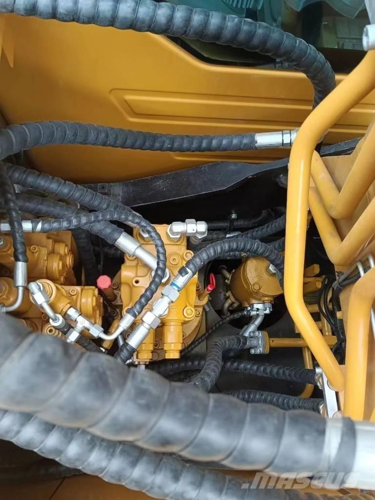 Sany SY 135 C Midi excavators  7t - 12t