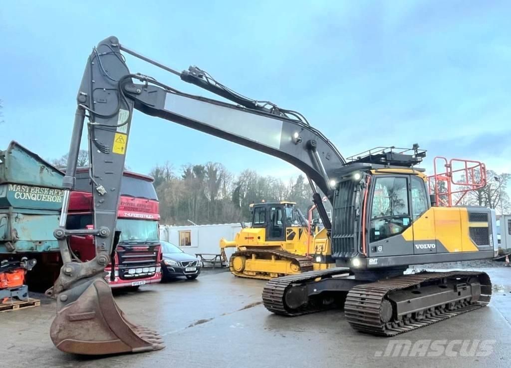 Volvo EC 220 Crawler excavators