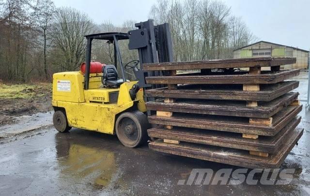 Hyster S7.00 XL LPG trucks
