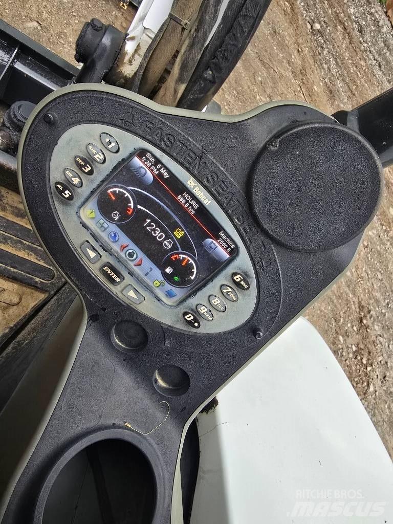 Bobcat E 50 Mini excavators < 7t (Mini diggers)