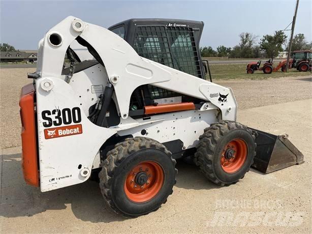 Bobcat S 300 Skid steer loaders