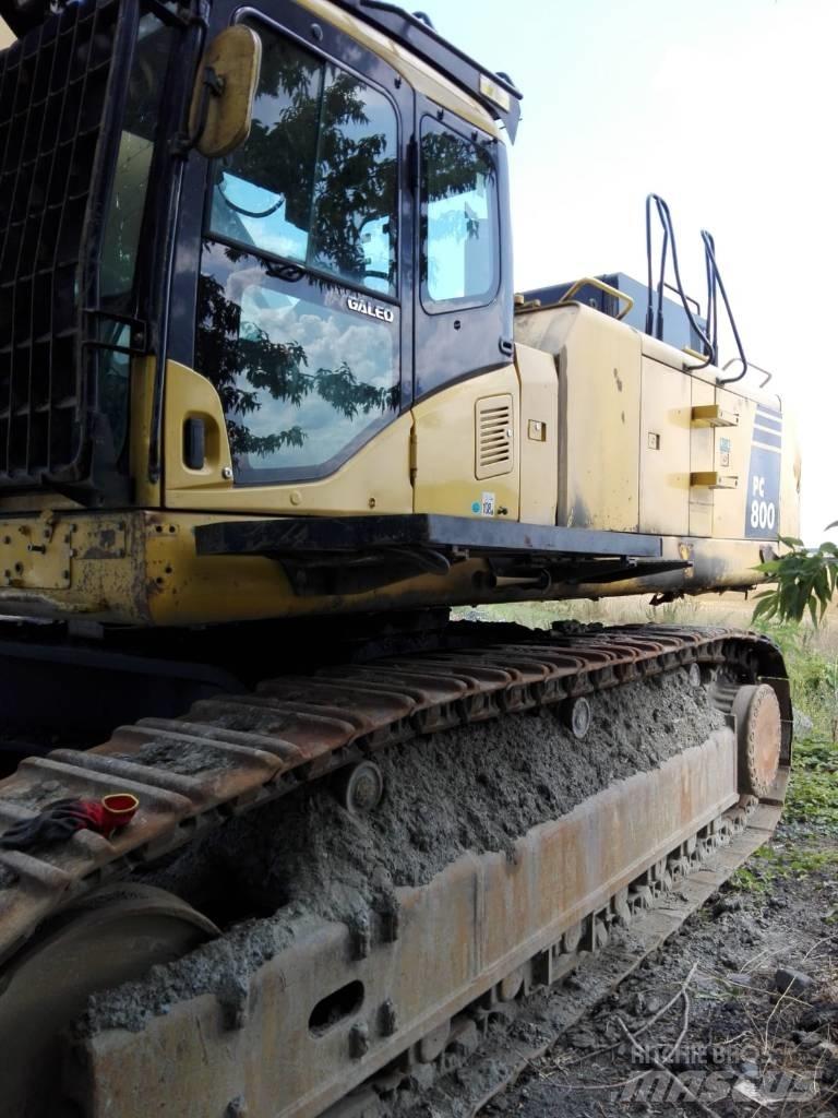 Komatsu PC800-8 Crawler excavators