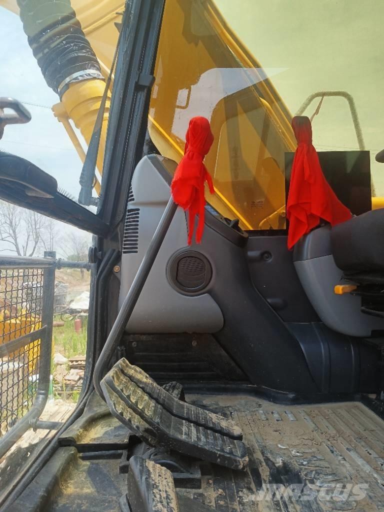 Komatsu PC 120-8 Midi excavators  7t - 12t