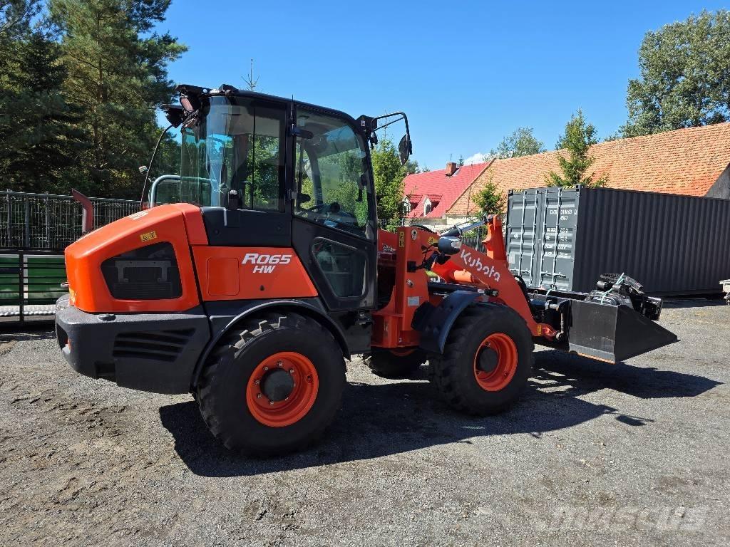 Kubota R 065 Wheel loaders