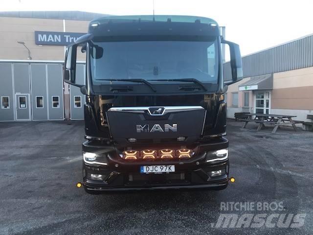 MAN TGS 26.470 Box body trucks