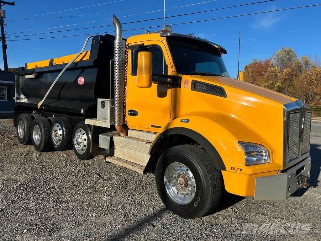 Kenworth T 880 Tipper trucks