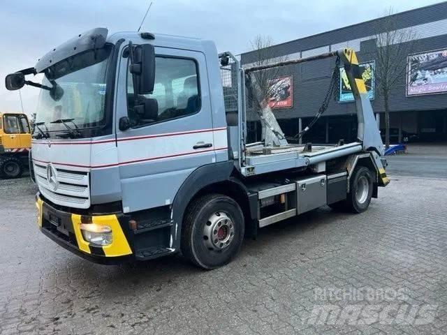 Mercedes-Benz 1327 Skip loader trucks