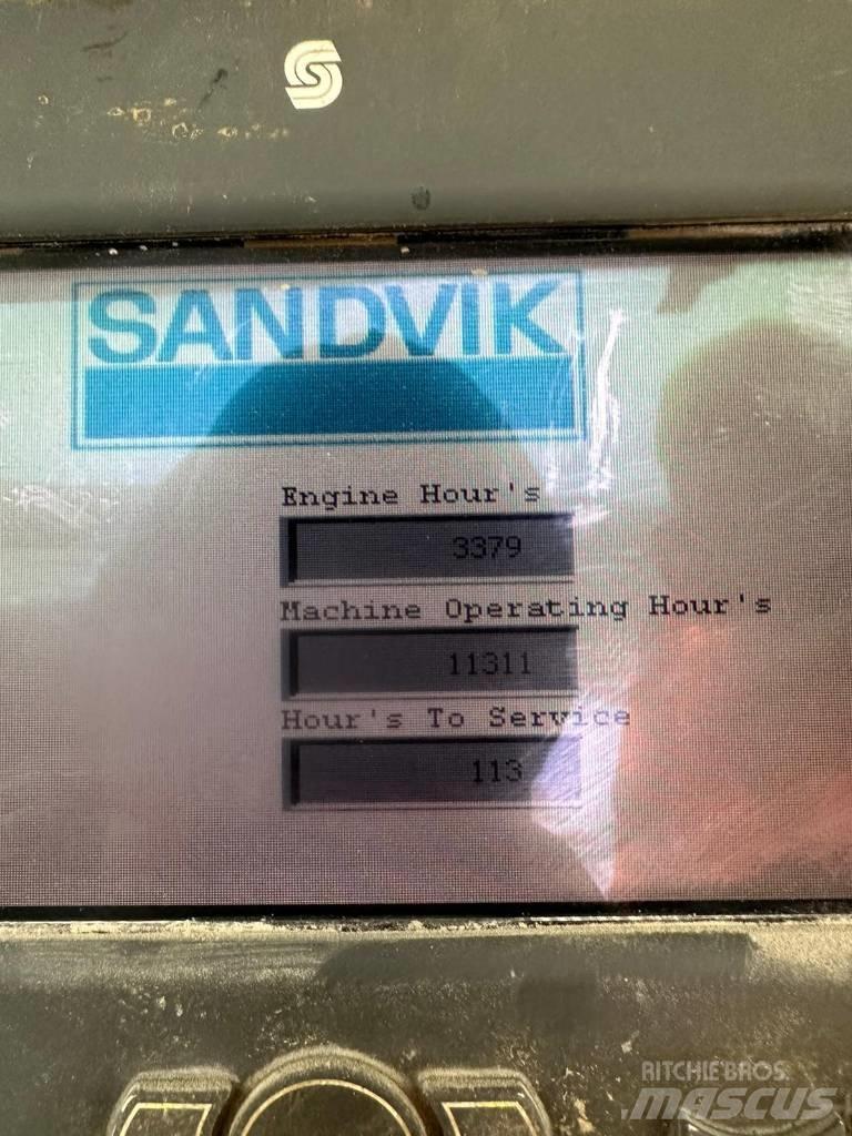 Sandvik QJ 341 Mobile crushers
