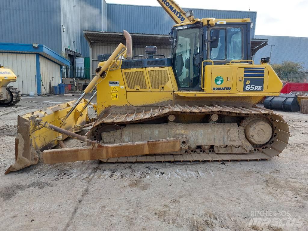 Komatsu D65PX-18 Crawler dozers
