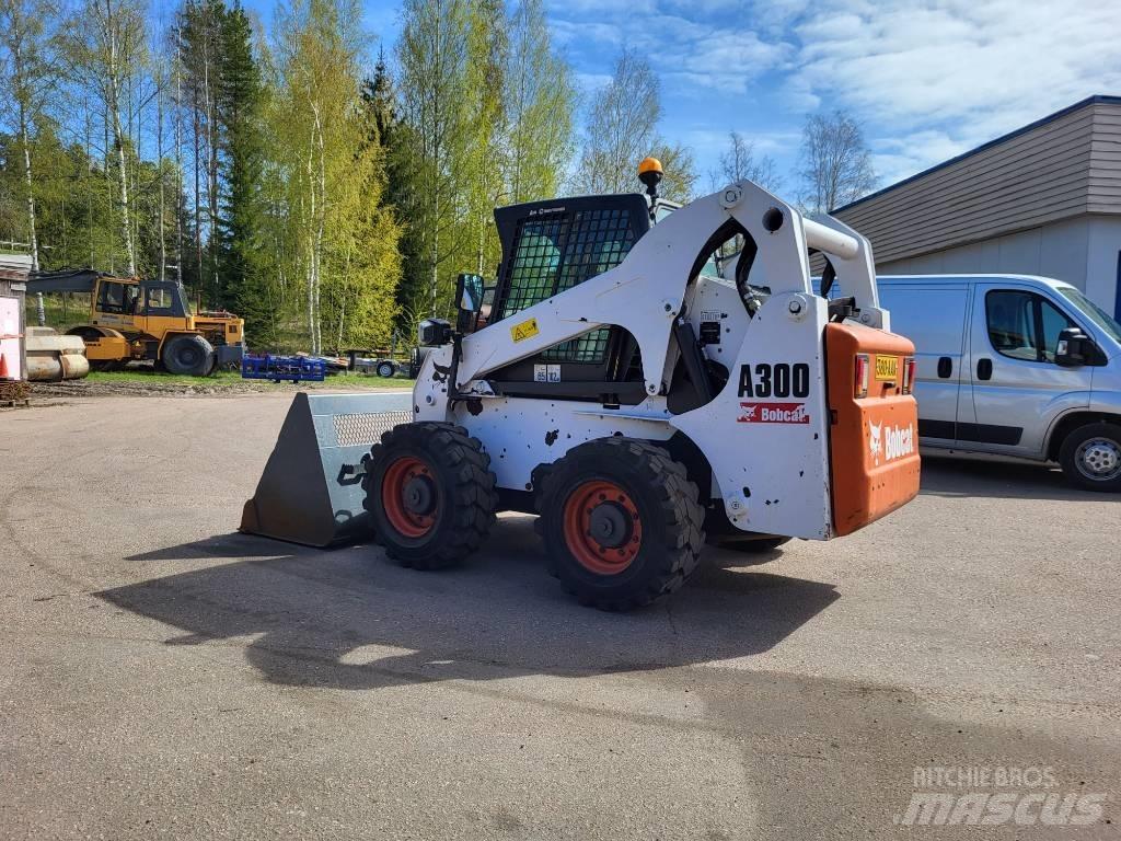 Bobcat A 300 Skid steer loaders