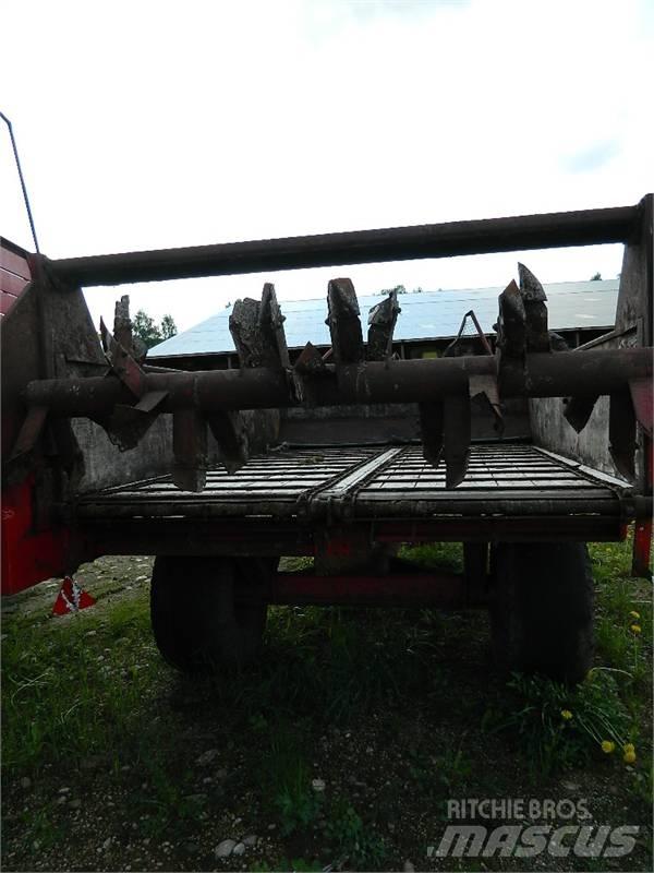 JF ST55 Manure spreaders