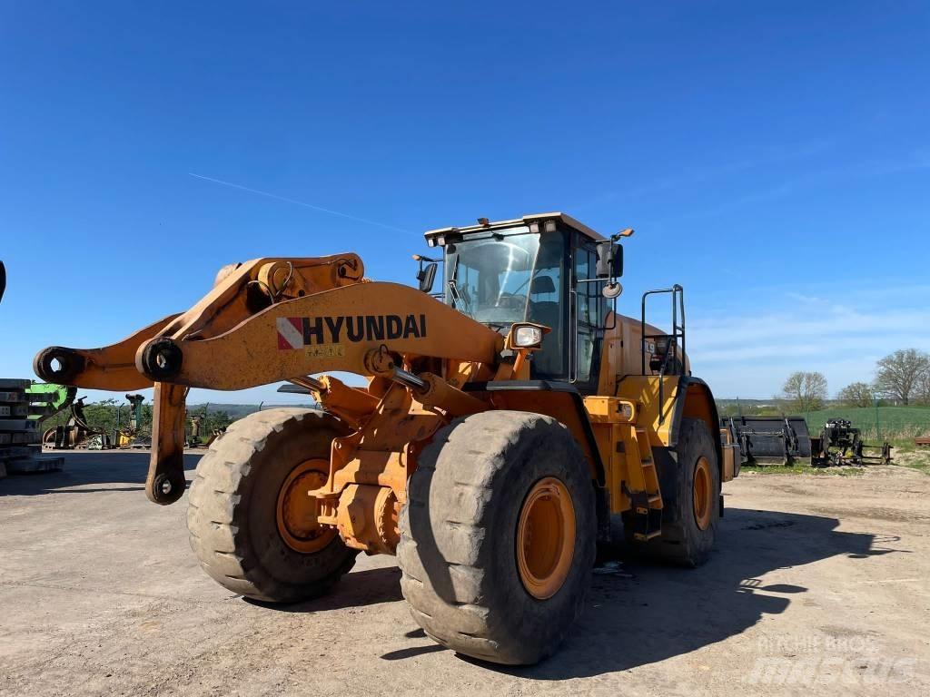 Hyundai HL 975 Wheel loaders